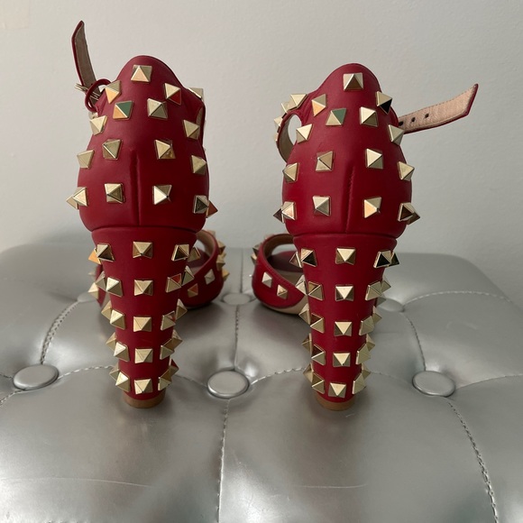 COPY - Valentino Rock Stud Block Heel Sandals - Picture 3 of 4